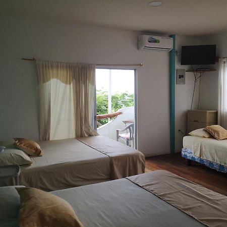 Hostal Cabanas Don Jorge Пуэрто-Бакерисо-Морено Экстерьер фото